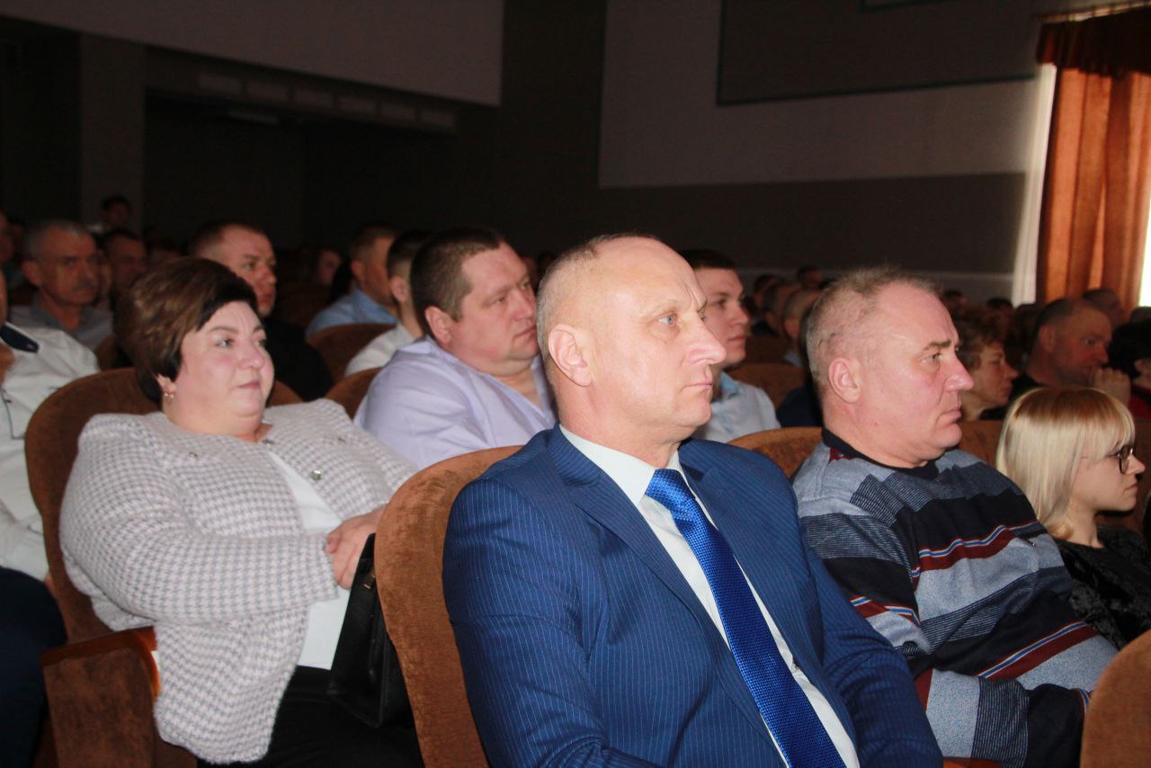У раённым Доме культуры падвялі вынікі работы СУП "Палессе-Аграінвест"