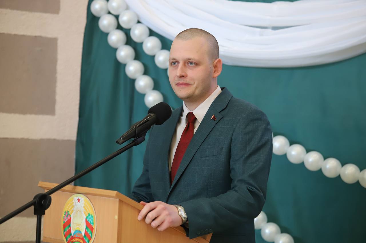 Фотарэпартаж з раённага Дома культуры з нагоды свята вясны і прыгажосці