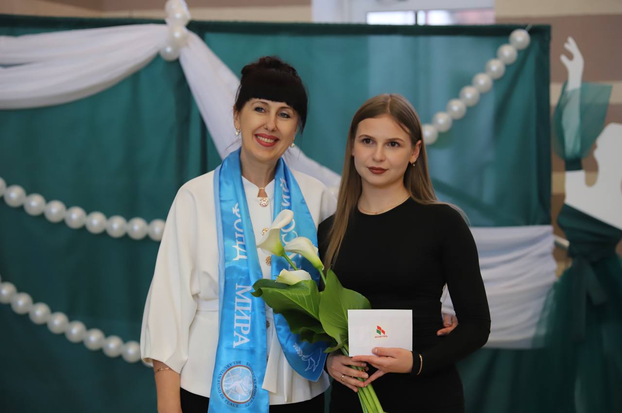 Фотарэпартаж з раённага Дома культуры з нагоды свята вясны і прыгажосці