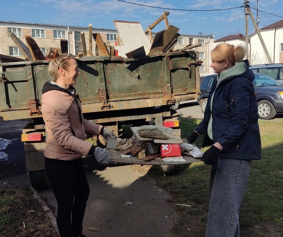 Фотофакт: Субботник на Петриковщине!