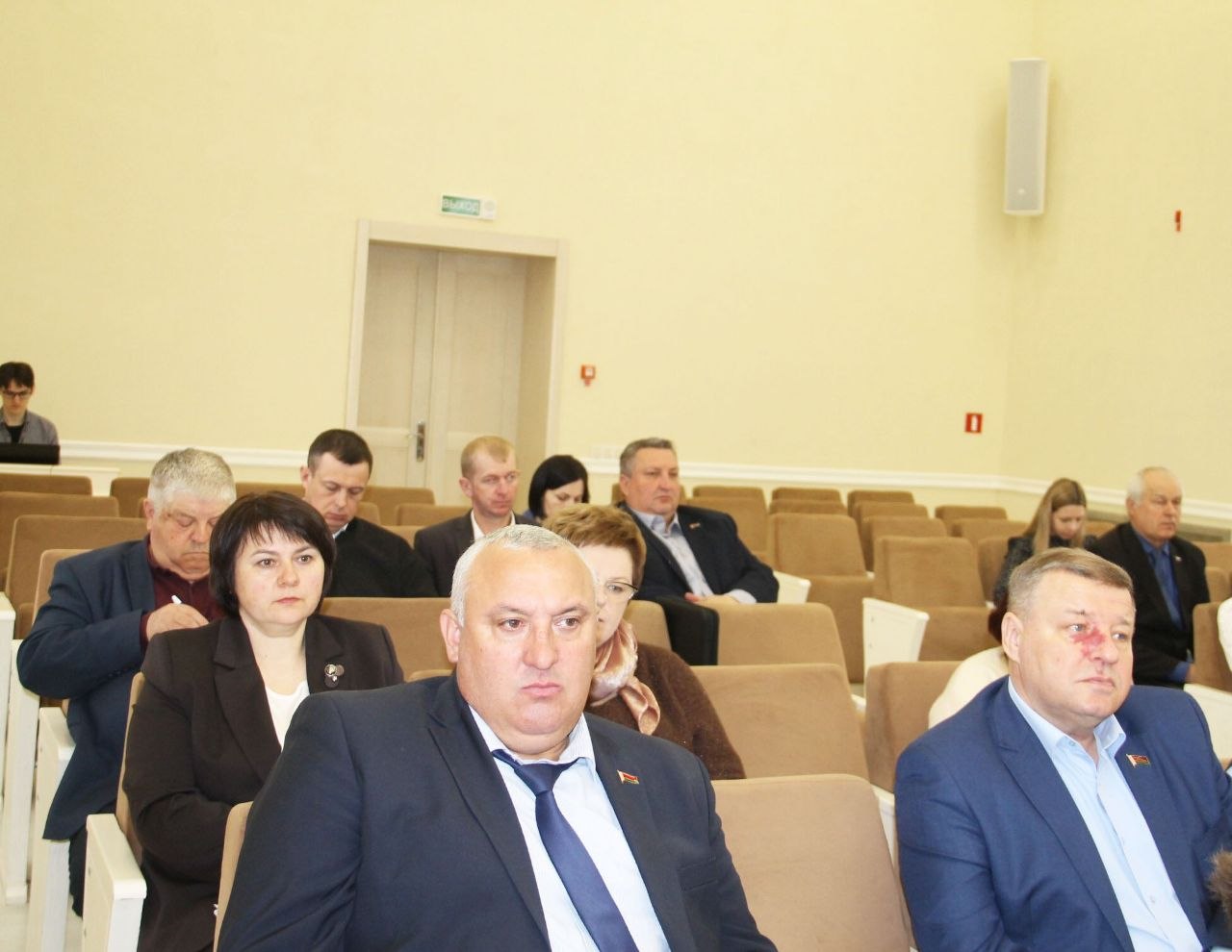 Сёння ў вялікай зале райвыканкама адбылося пасяджэнне дваццатай сесіі Петрыкаўскага раённага Савета дэпутатаў дваццаць дзявятага склікання