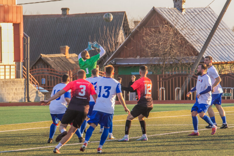 Футбольны сезон распачаты