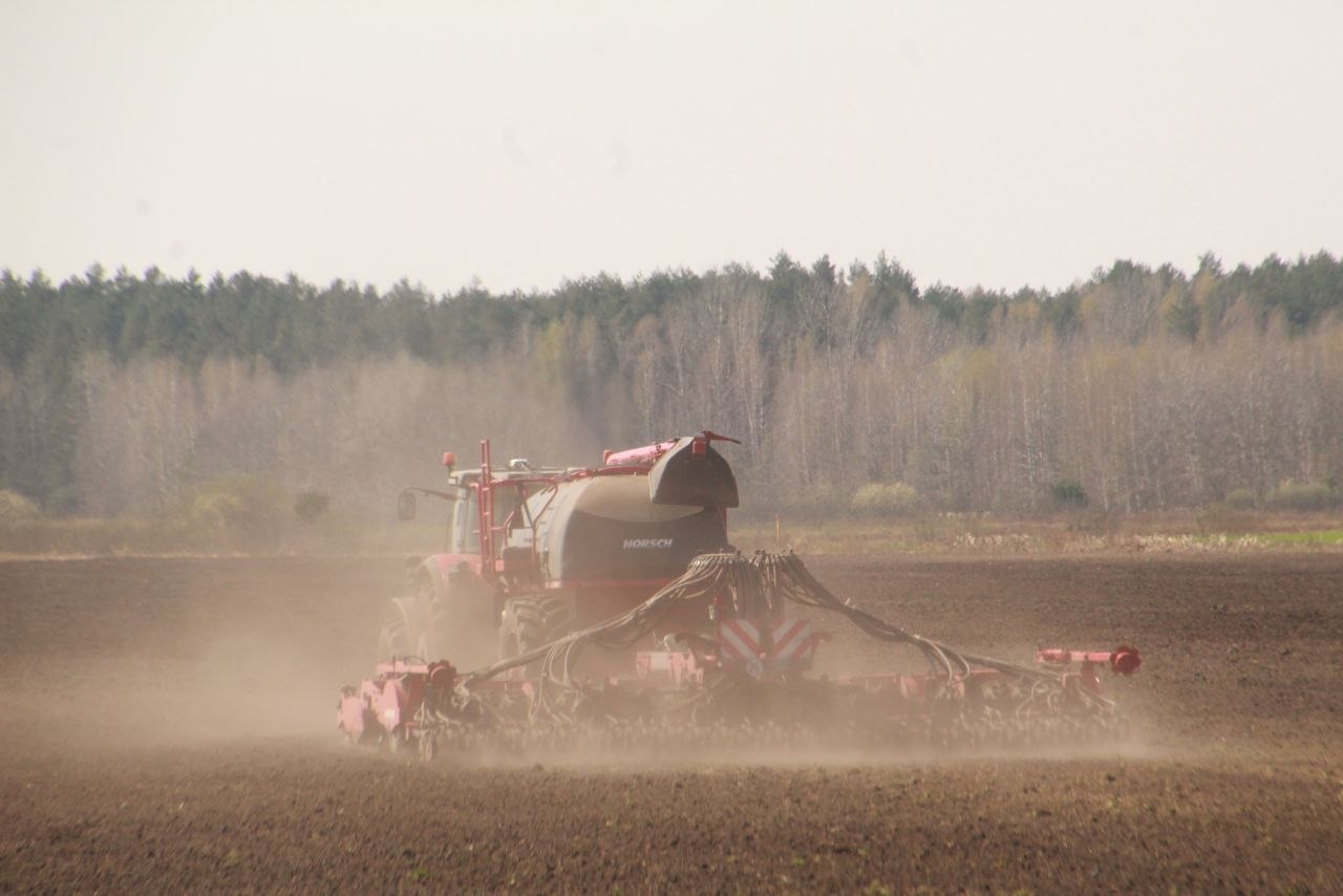 Петриковский район с рабочим визитом посетил сегодня губернатор области Иван Крупко