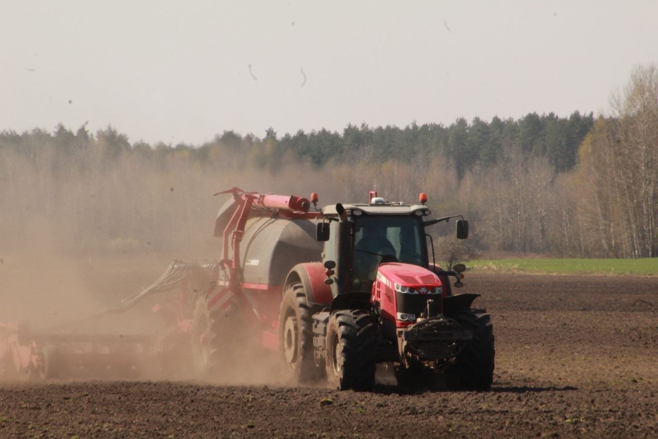 Петриковский район с рабочим визитом посетил сегодня губернатор области Иван Крупко