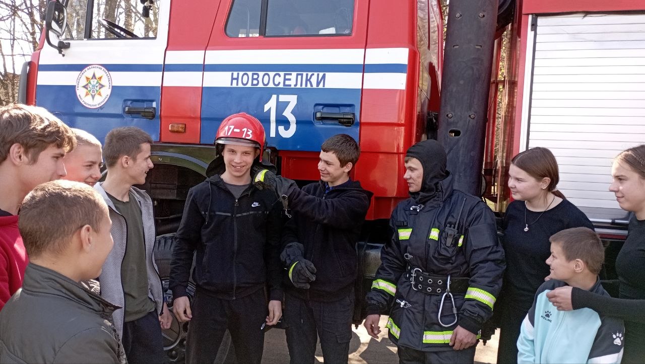 Знакомство с профессией спасателя в Комаровичской школе