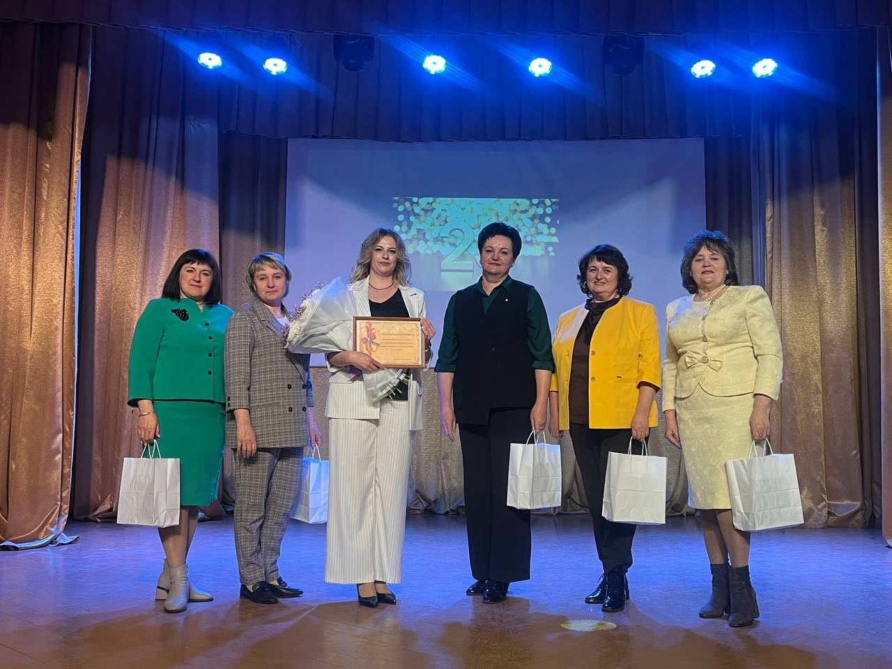 Віншуем з юбілеем! 25 гадоў дабра і падтрымкі!