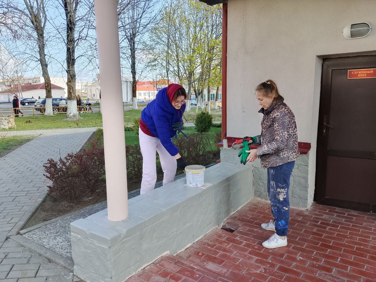 ФОТОРЕПОРТАЖ: В Петриковском районе проходит Республиканский субботник