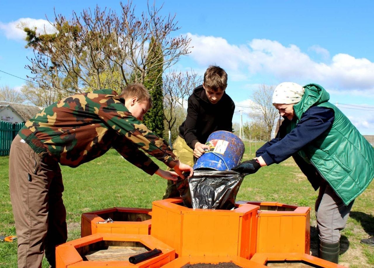 В Бринёвской школе прошел республиканский субботник!