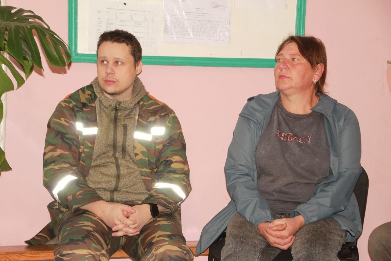 В центре внимания — развитие туризма и родного края: Александр Дегтяр встретился с коллективом водозабора
