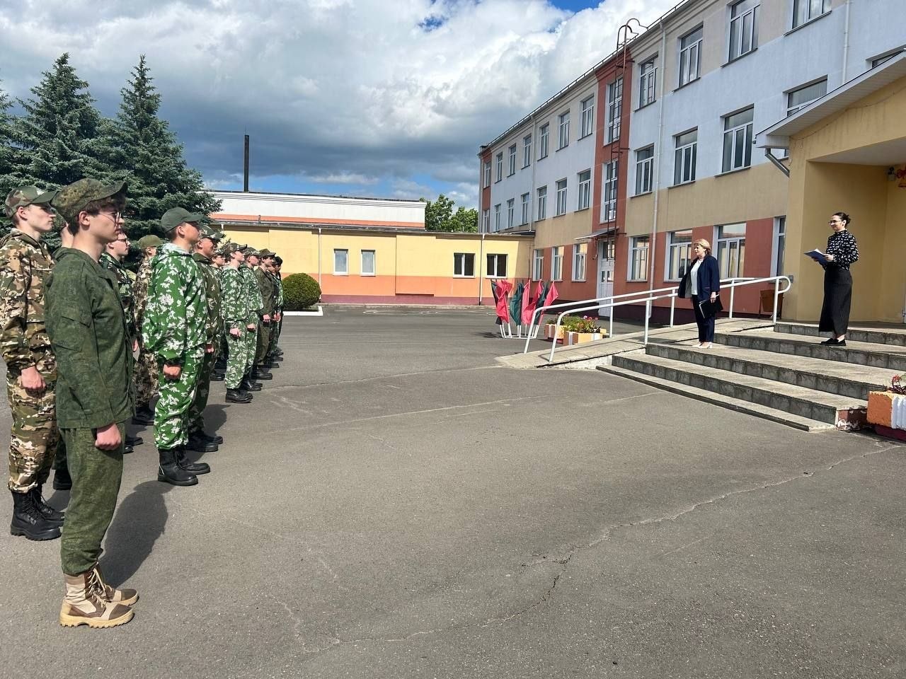 Стартовали учебно-полевые сборы для десятиклассников