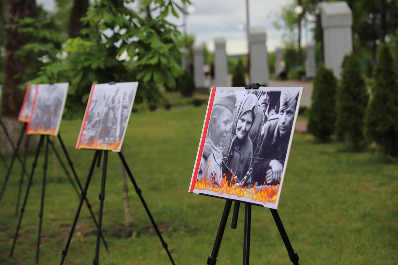 Фотафакт: З пачуццём падзякі аддаём даніну павагі подзвігу