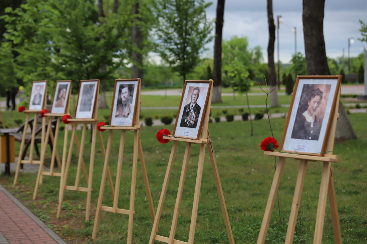 Фотафакт: З пачуццём падзякі аддаём даніну павагі подзвігу