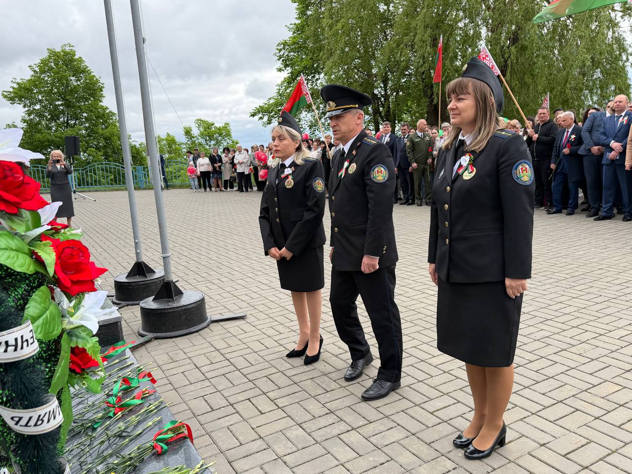 Фотафакт: З пачуццём падзякі аддаём даніну павагі подзвігу