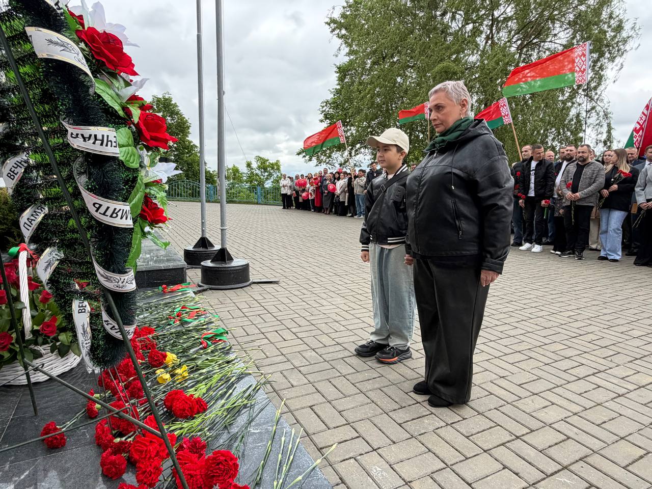 Фотафакт: З пачуццём падзякі аддаём даніну павагі подзвігу