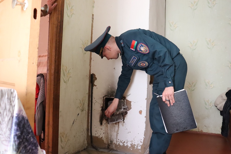 Огонь под контроль: как спасатели обеспечивают безопасность в садовых товариществах