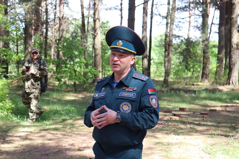 В Петриковском районе дан старт областному слету юных спасателей: ловкость, знания и командный дух