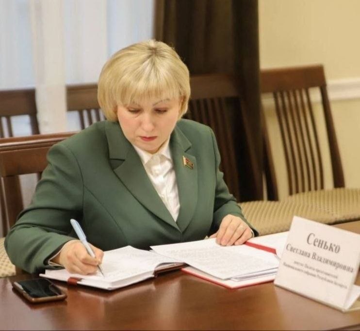 Дэпутат у акрузе