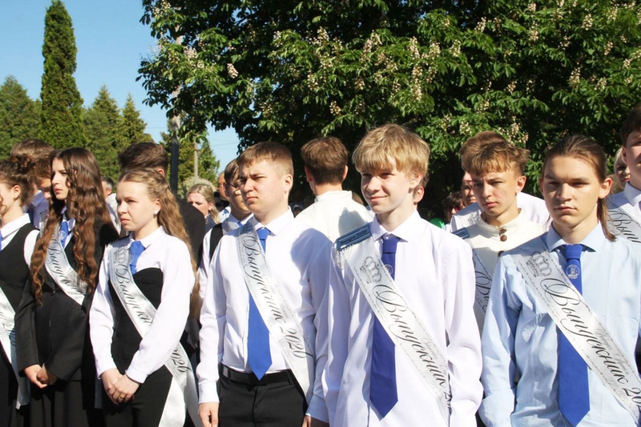 У небе шар, у сэрцы вальс: развітанне з другой школай