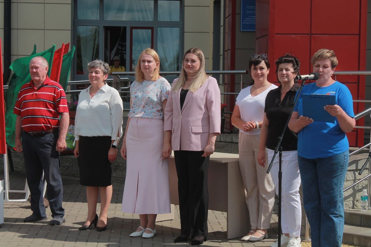 Спорт — гэта жыццё: у Петрыкаве завяршылася раённая спартакіяда настаўнікаў