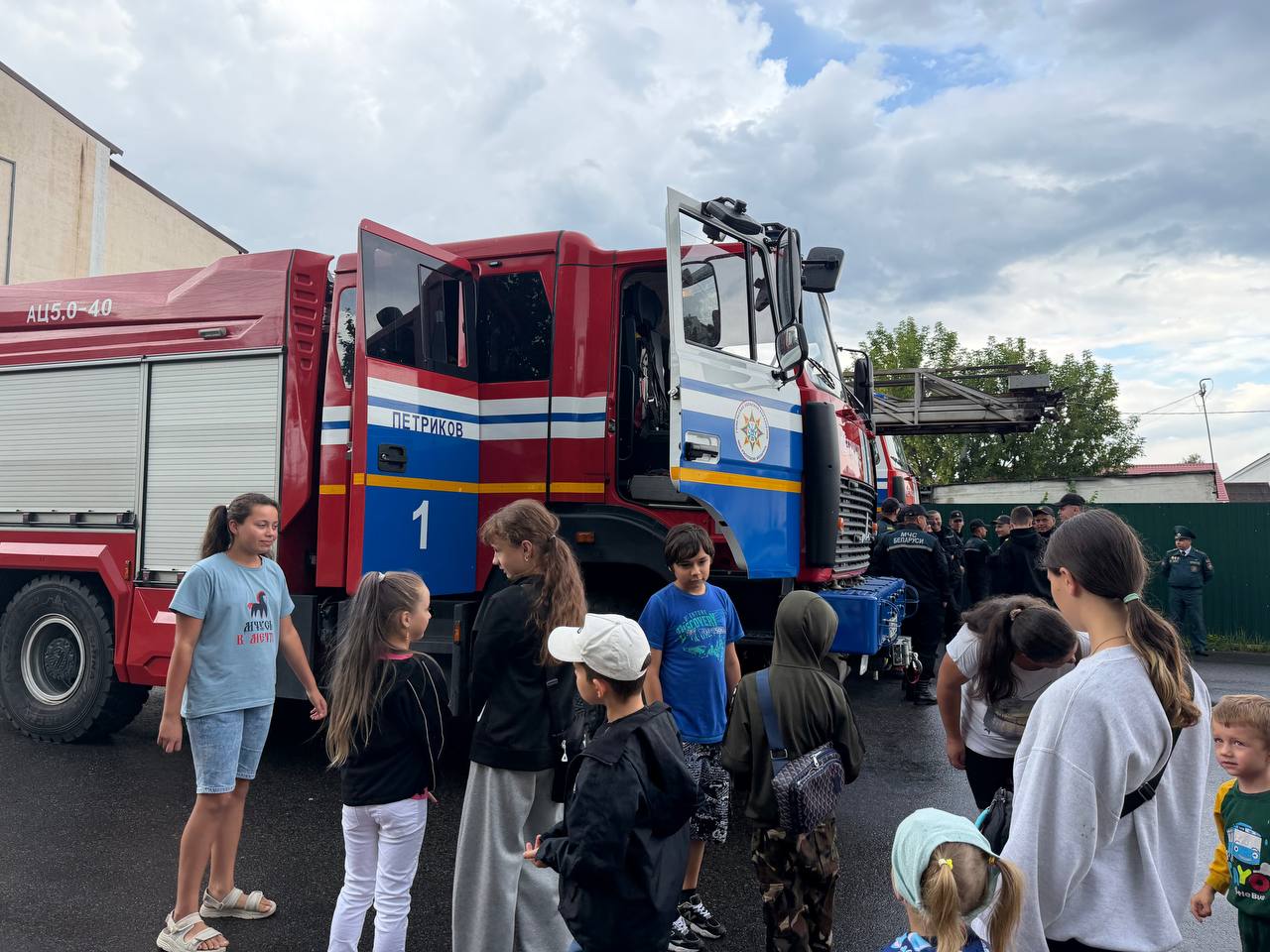 ФОТОРЭПАРТАЖ: свята мужнасці і прафесіяналізму