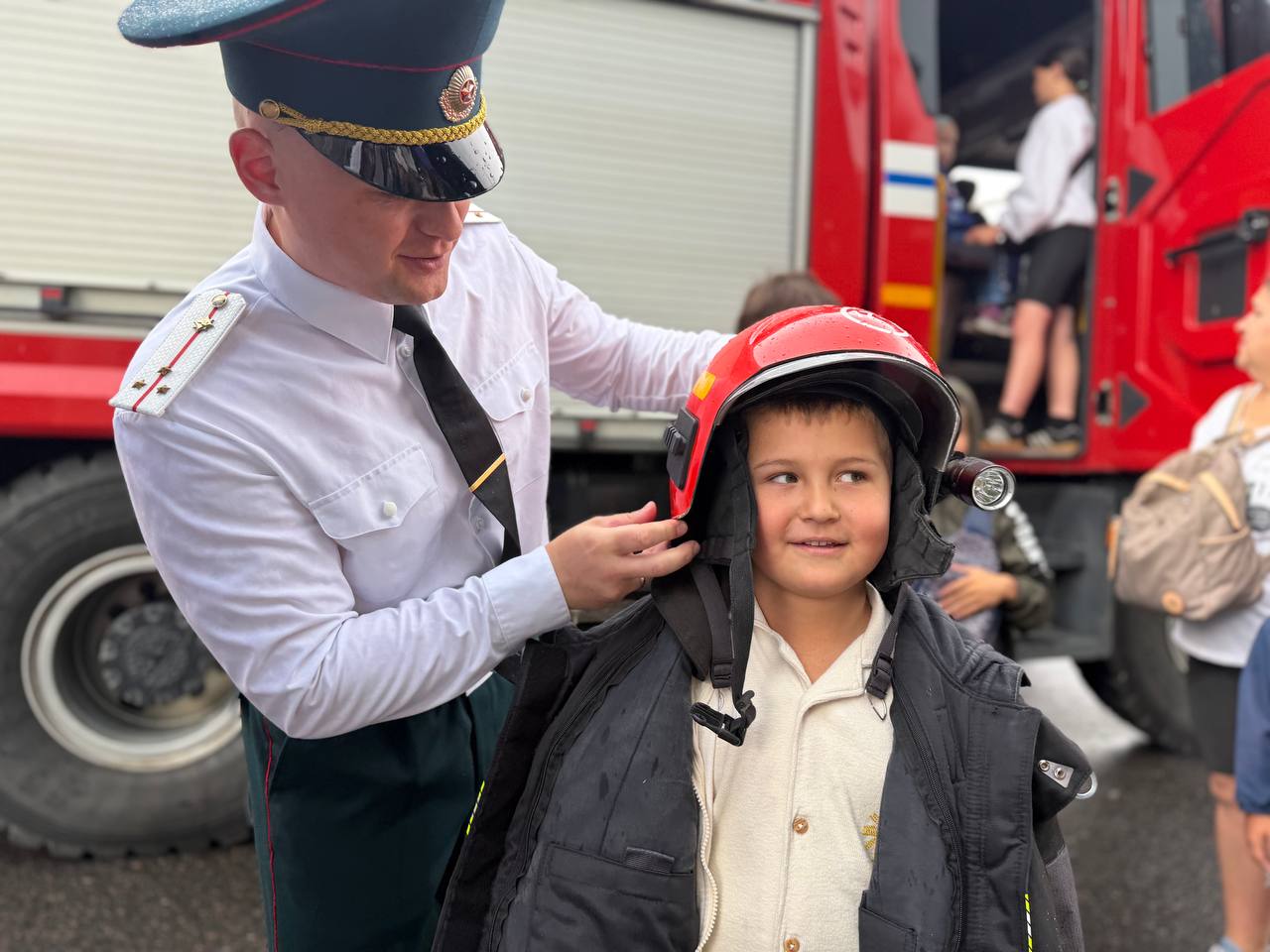 ФОТОРЭПАРТАЖ: свята мужнасці і прафесіяналізму