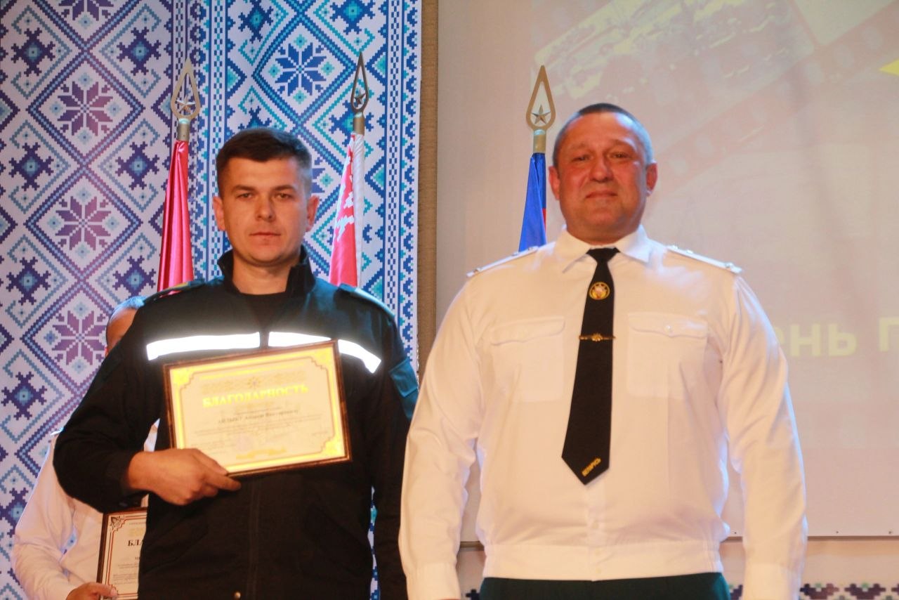 Гераізм як штодзённая праца: у раёне ўшанавалі ахоўнікаў спакою і жыцця 