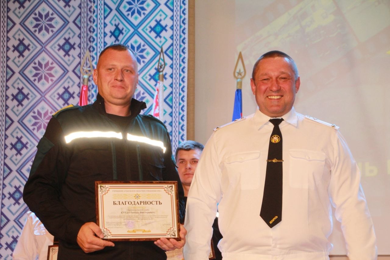 Гераізм як штодзённая праца: у раёне ўшанавалі ахоўнікаў спакою і жыцця 