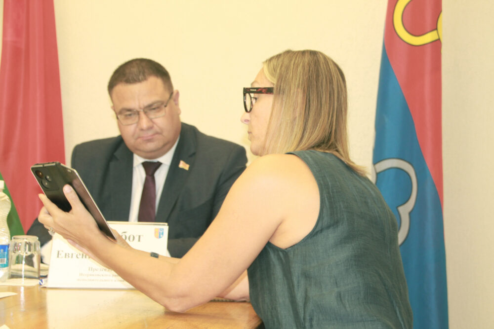 Работа са зваротамі грамадзян — на пастаянным кантролі кіраўніцтва раёна