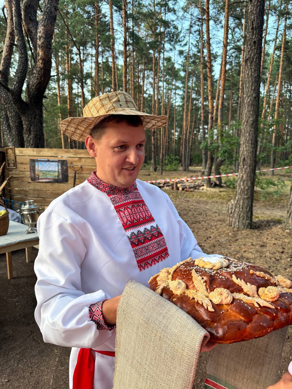 ФОТАРЭПАРТАЖ: Турзлёт — па-беларуску!