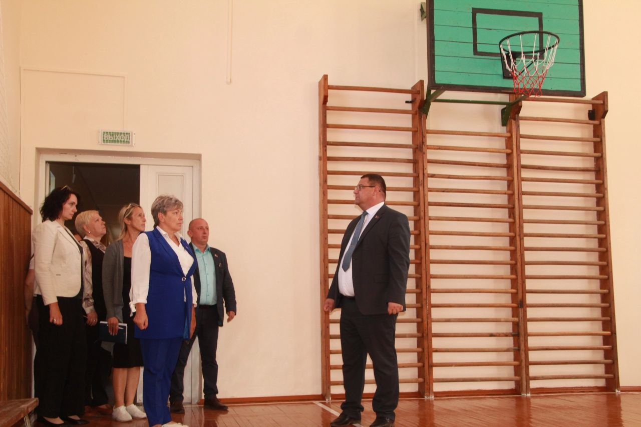 Поўная рэвізія перад «Дажынкамі»: як Навасёлкі рыхтуюцца да свята хлебаробаў