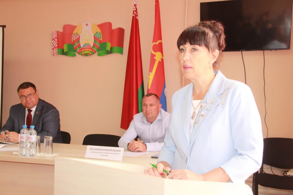 Канструктыўны дыялог: ад экалагічнай культуры да надзённых праблем камунальнікаў і жыхароў раёна