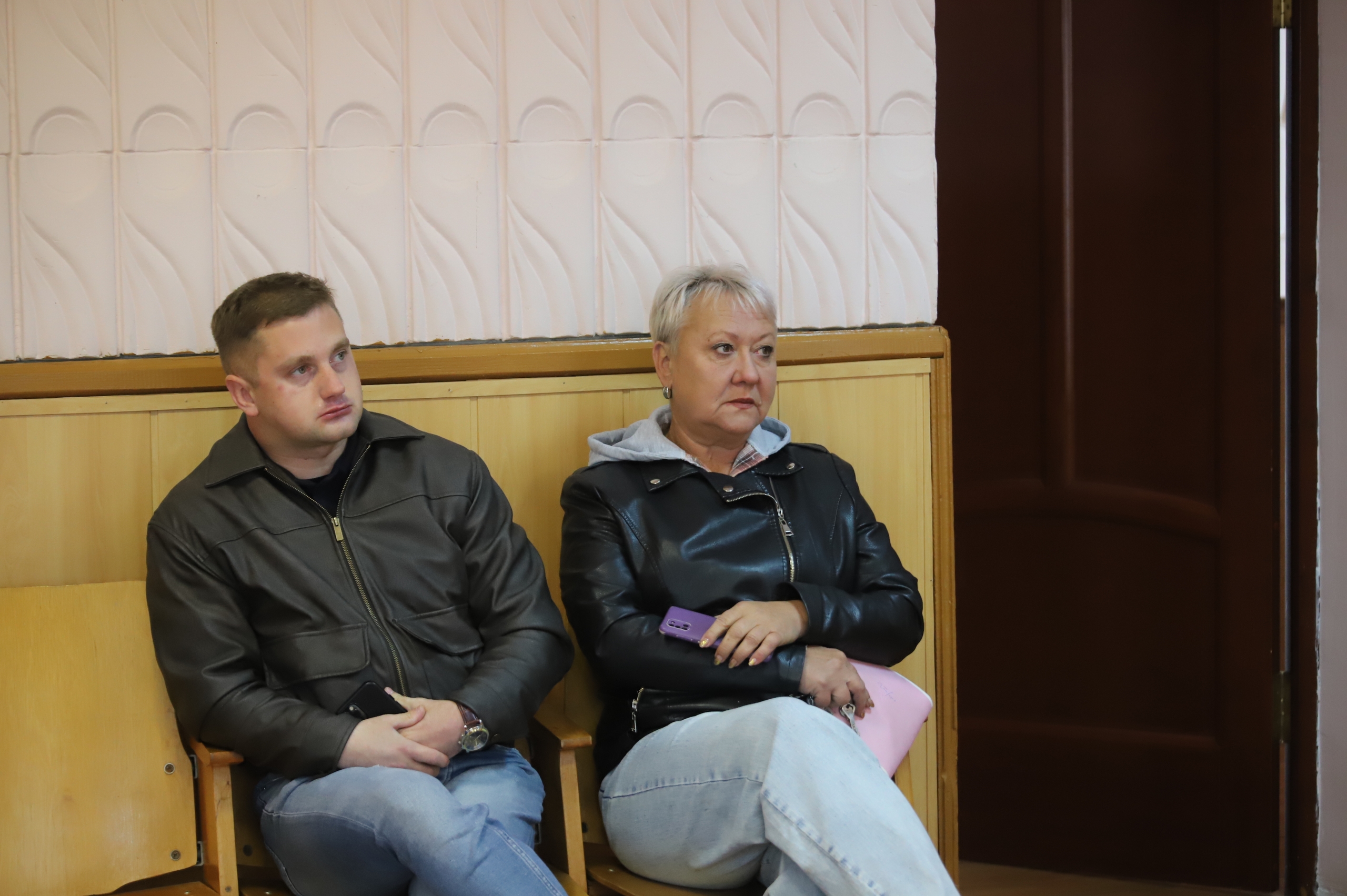 Встреча с депутатом:  Светлана Сенько пообщалась с работниками Петриковского ПМС
