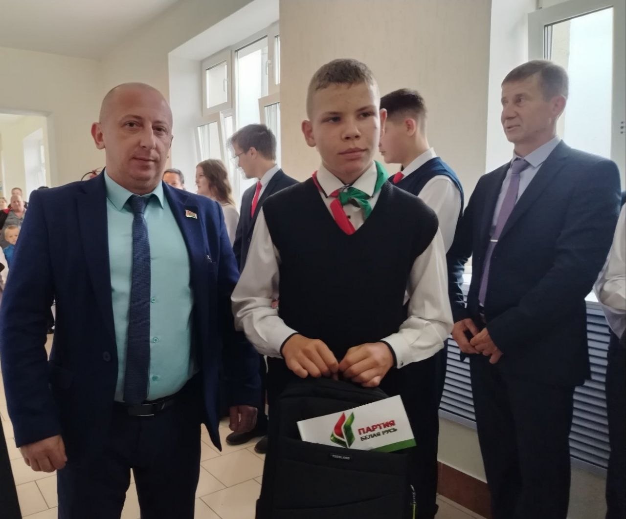 Урачыстая лінейка ў Курыціцкай сярэдняй школе