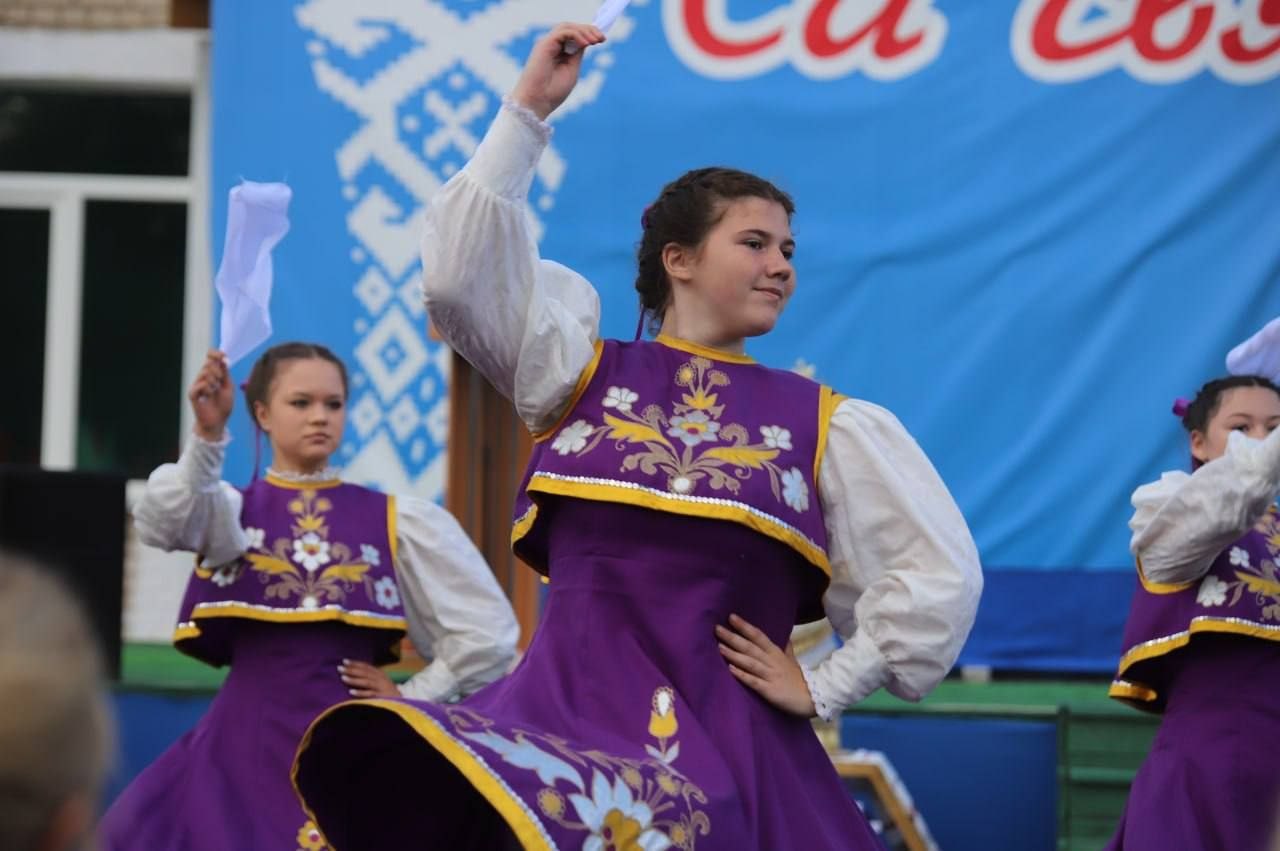 Свята працы, прыгажосці і хлеба!