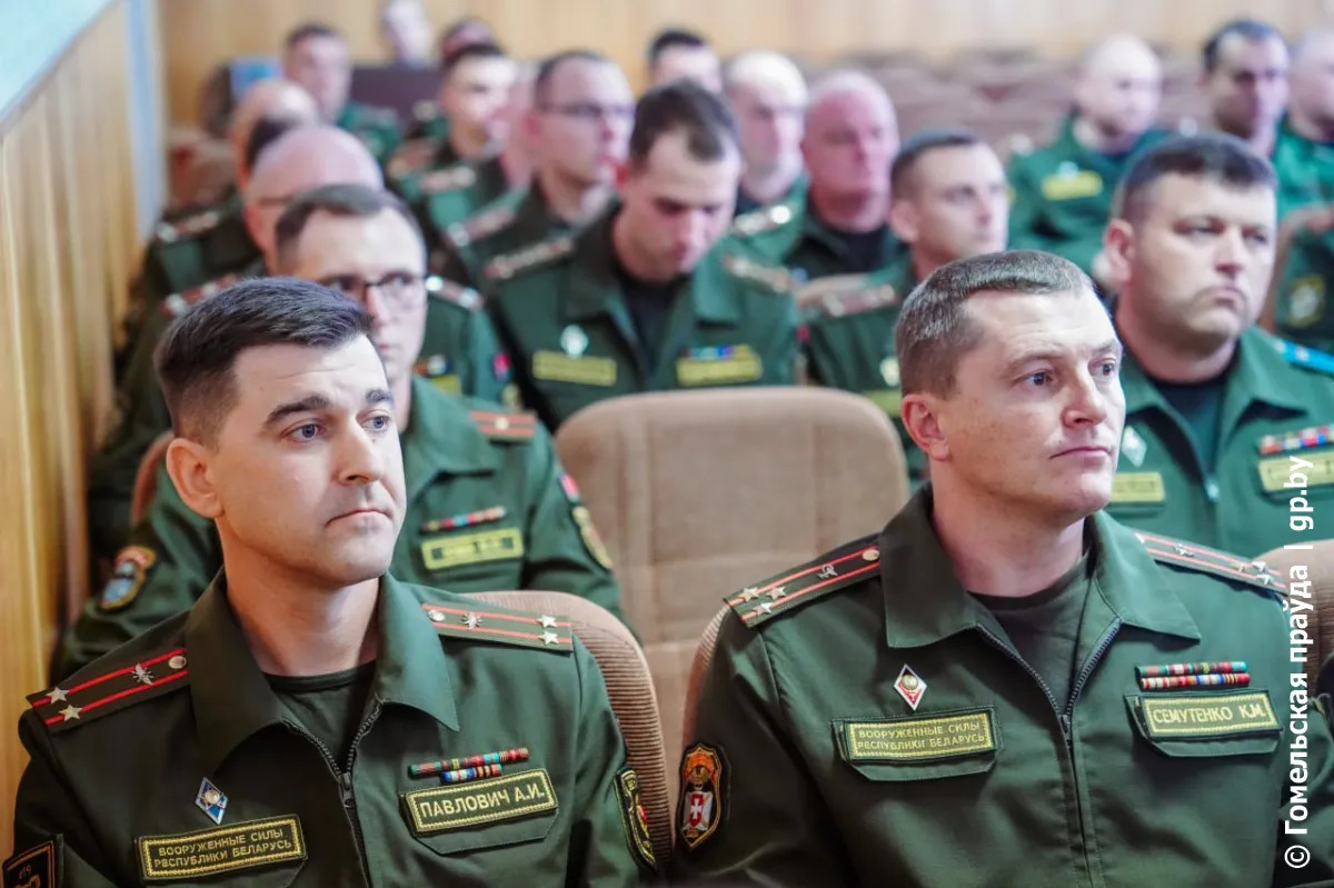 Личному составу областного военного комиссариата и военнослужащим Гомельского гарнизона представлен новый военком Андрей Онуфриюк