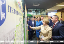 Достижения Гомельской области представили на выставке в Совете Республики