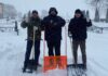 Убираем снег вместе: субботник в Петриковском районе