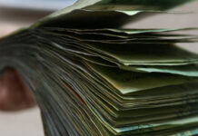 Мозырянка лишилась 40 тыс. бел. руб., поучаствовав в «операции по спасению денег»