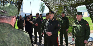 Военная тематика в центре внимания. Лукашенко приехал к ракетчикам в Осиповичский район