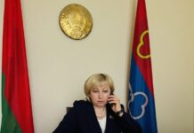 В Петриковском райисполкоме прошел прием граждан и «прямая телефонная линия»