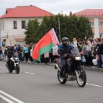 Рев моторов и память сердец: в Петрикове открыли мотосезон в честь Дня Победы!