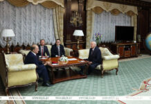 Лукашенко встретился с лидером КПРФ Зюгановым