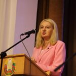 Торжественная линейка в Петриковской школе искусств