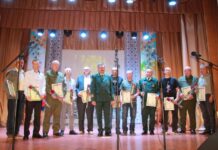 Святло зялёнага багацця: Пятрыкаўшчына віншуе ахоўнікаў лесу!