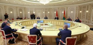 Лукашенко ставит задачу во что бы то ни стало преодолеть планку в $1 млрд в торговле с Брянской областью