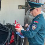 «Огнетушитель вместо запаски»: чему учили петриковских автовладельцев